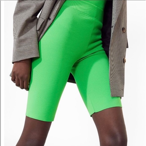zara green cycle shorts